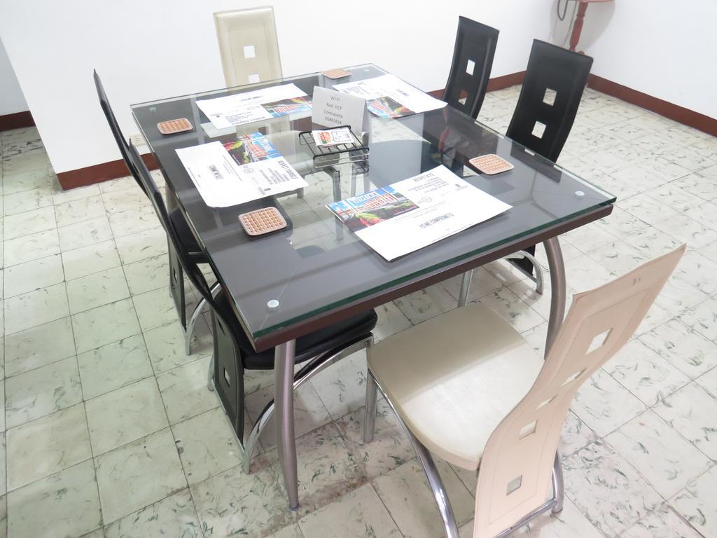 Hostal Casa Prado Medellin Ngoại thất bức ảnh